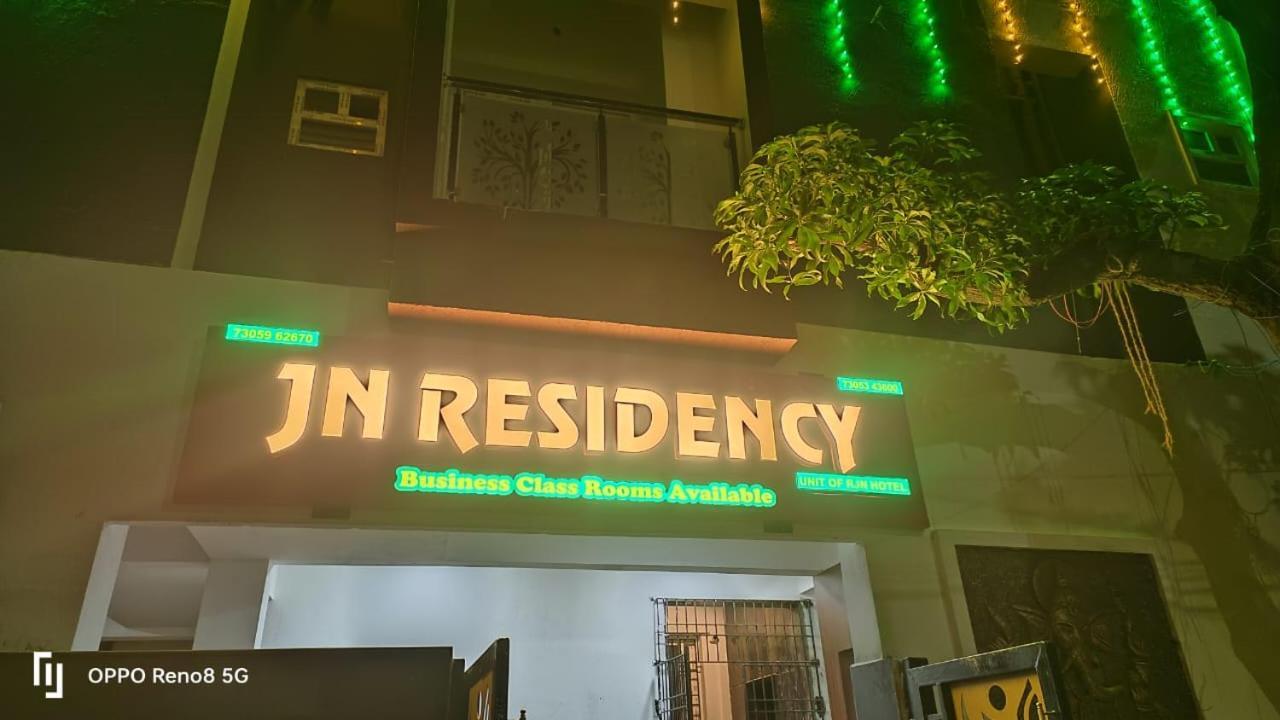 Bed and Breakfast Jn Residency Perungudi Chennai Zewnętrze zdjęcie